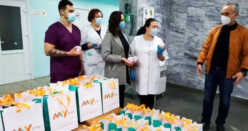 KIDDISVIT и MYplay заботятся о детях медиков, пока те борются с COVID-19