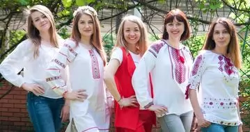 День вышиванки в KIDDISVIT