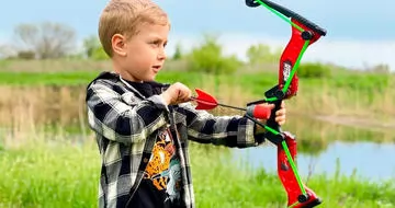 Наборы игрушечного оружия от Zing для активной игры на улице!