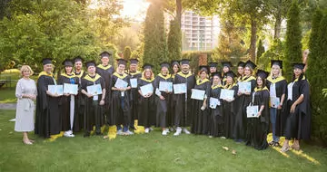 Руководители группы компаний KIDDISVIT завершили обучение на Pre-MBA Academy DTEK
