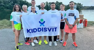 Сотрудники KIDDISVIT приняли участие в забеге 10k Night Run!