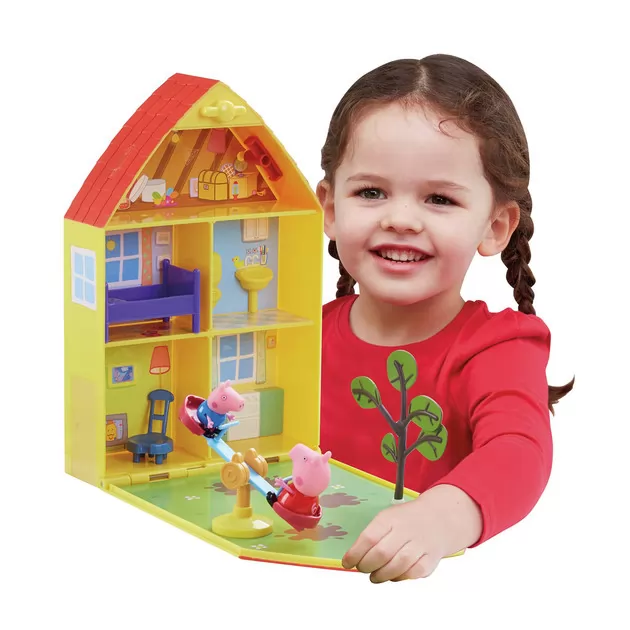 Игровой Набор Peppa - Дом Пеппы С Лужайкой