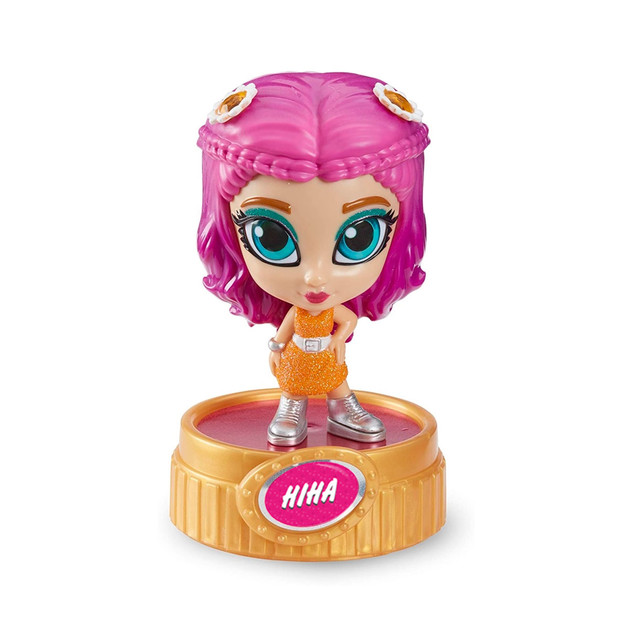 Игровой набор с куклой и косметикой 2 в 1 Instaglam S1 – Нина