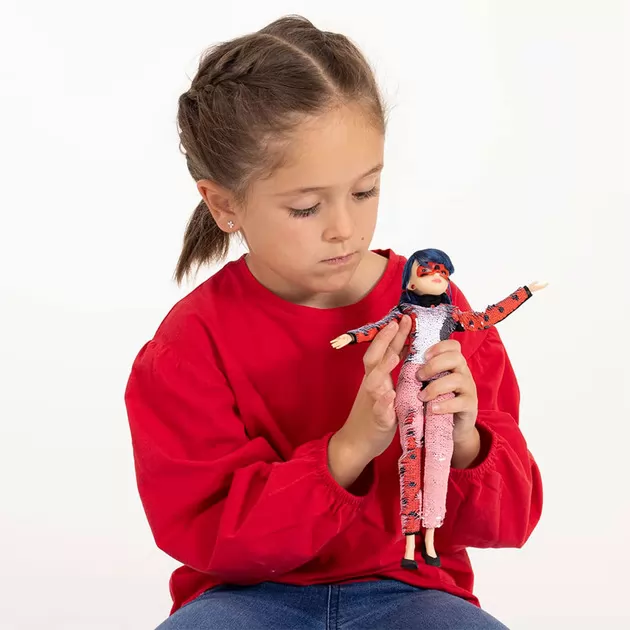 Кукла MIRACULOUS Леди Баг и Супер-Кот" в костюме с пайетками - Модное превращение Маринетт в Леди Баг"