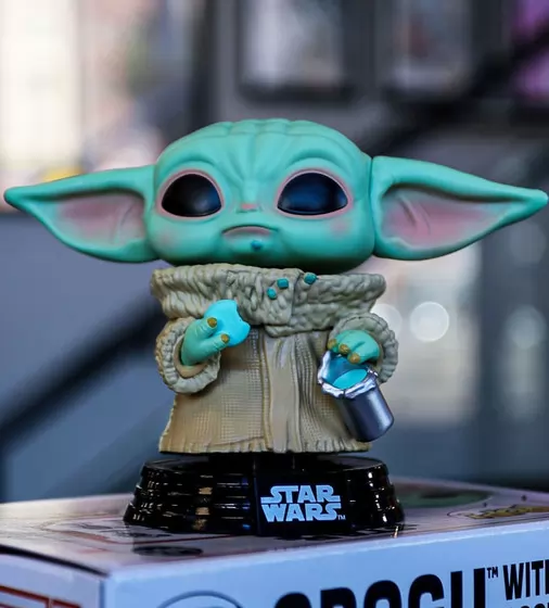 Игровая фигурка Funko POP! - Малыш Грогу с печеньем - 54531_3.jpg - № 3