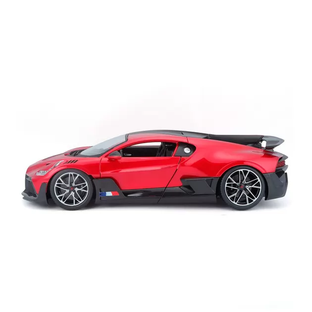 Автомодель - Bugatti Divo (красный металлик, 1:18)