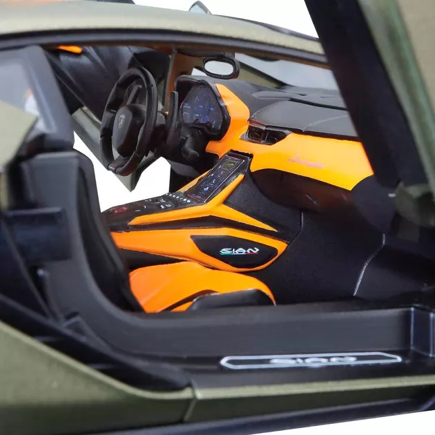 Автомодель - Lamborghini Sián FKP 37 (матовый зелёный металлик, 1:18)