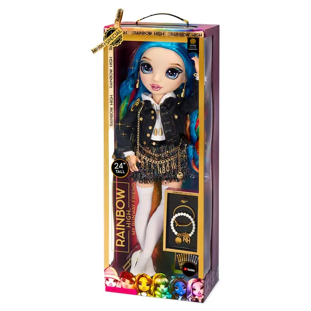 Коллекционная мегакукла Rainbow High - Амайя на подиуме