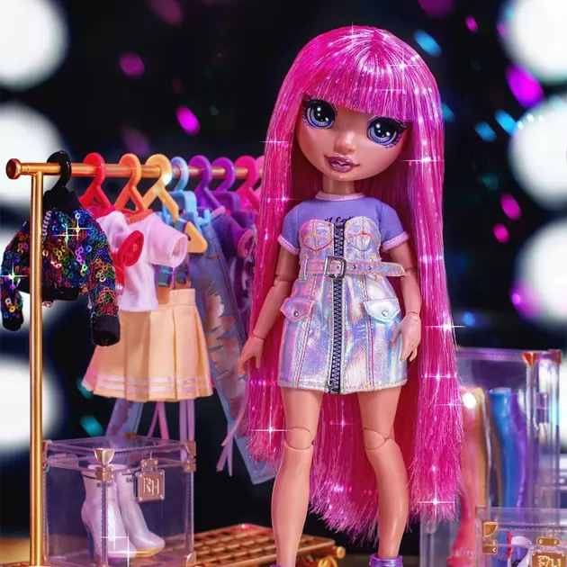 Игровой набор с куклой Rainbow High - Модная студия