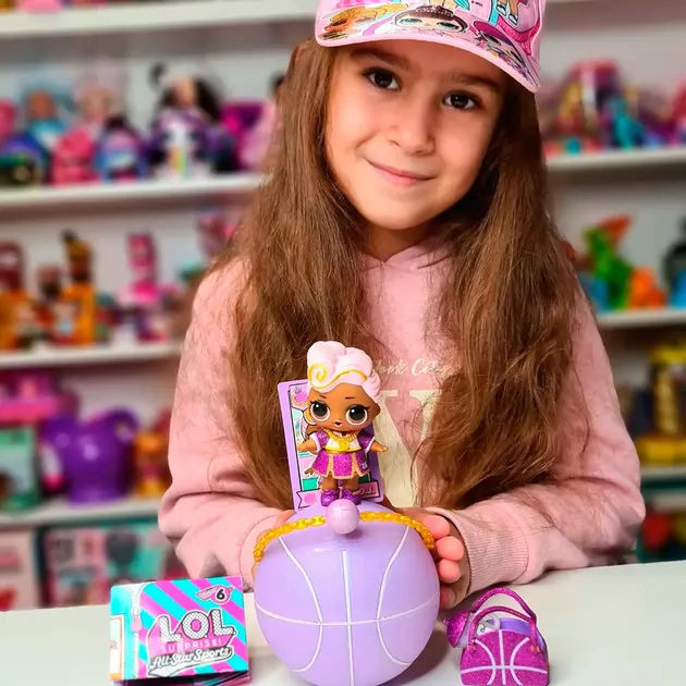 Игровой набор с куклой L.O.L. Surprise! серии All Star Sports" – Баскетболистки"