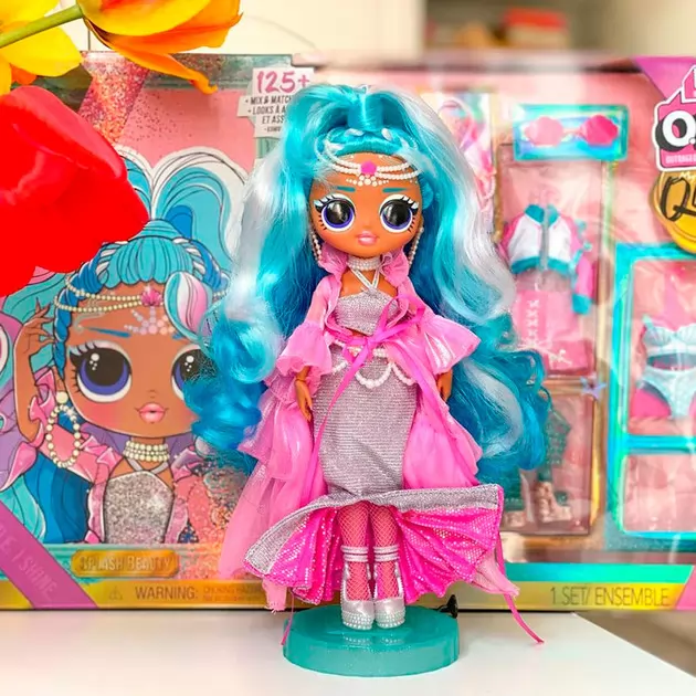 Игровой набор L.O.L. SURPRISE! серии Queens" - Большой сюрприз"