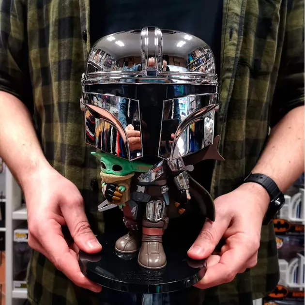 Игровая фигурка Funko Pop! ­ Мандалорец в хроме с малышом 25 сm