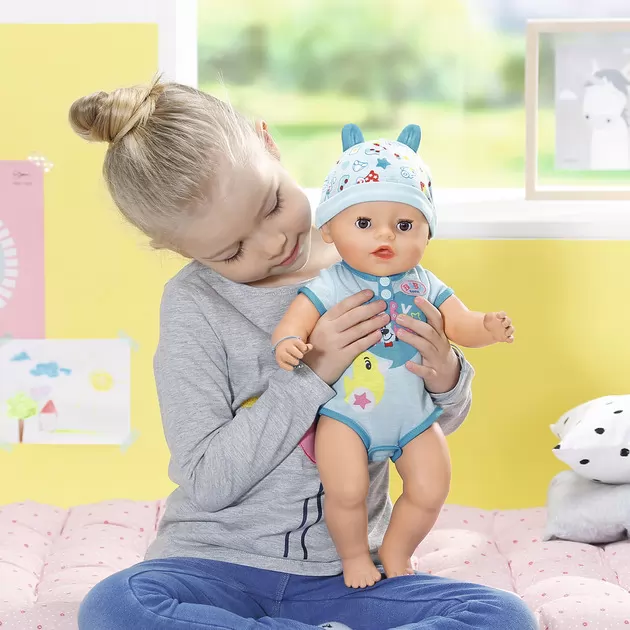 Кукла Baby Born Серии Нежные Объятия - Очаровательный Малыш