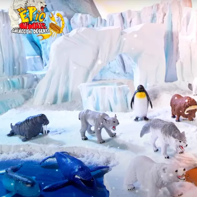 Стретч-игрушка в виде животного Diramix The Epic Animals – Лед против пустыни