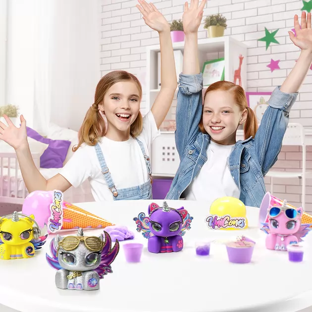 Игровой набор с фигуркой Unicones – Единорог