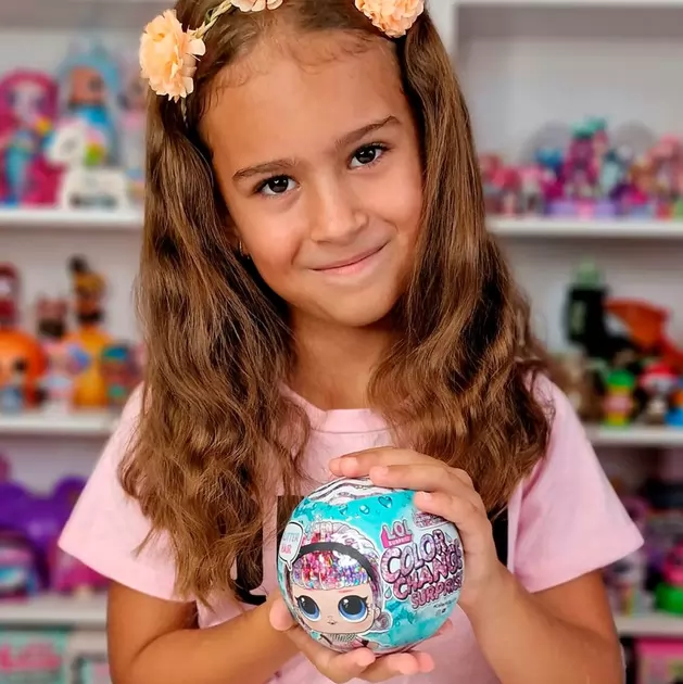 Игровой набор с куклой L.O.L. Surprise! серии Glitter Color Change" – Cюрприз"