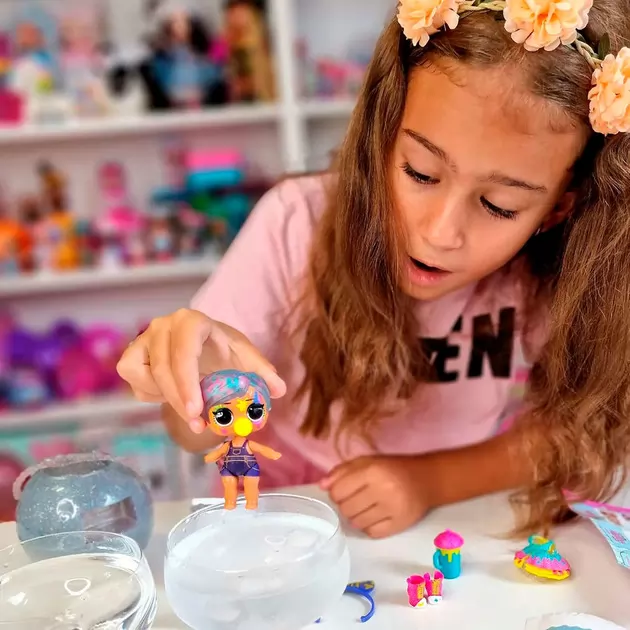Игровой набор с куклой L.O.L. Surprise! серии Glitter Color Change" – Cюрприз"
