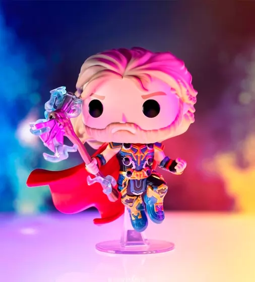 Игровая фигурка Funko POP! cерии Тор: Любовь и Гром" – Тор" - 62421_3.jpg - № 3