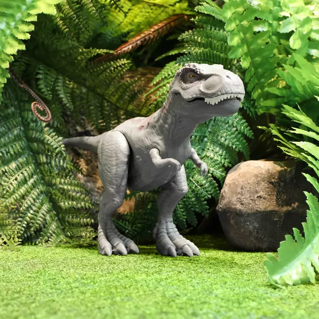 Интерактивная игрушка Dinos Unleashed серии Realistic" S2 – Тираннозавр"