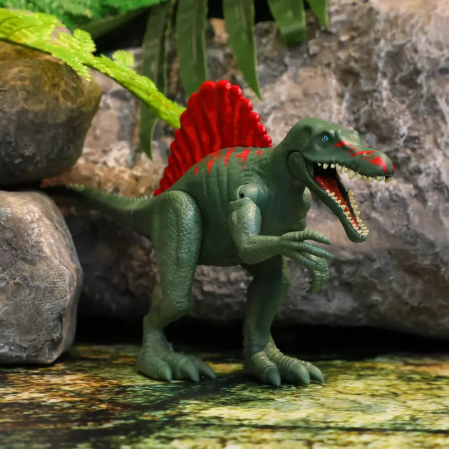Интерактивная игрушка Dinos Unleashed серии Realistic" S2 – Спинозавр"