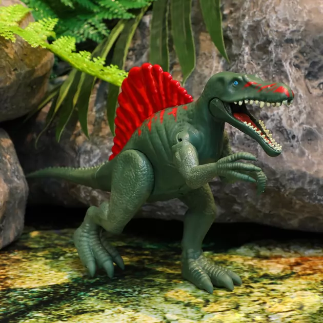 Интерактивная игрушка Dinos Unleashed серии Realistic" S2 – Спинозавр"