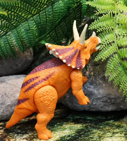 Интерактивная игрушка Dinos Unleashed серии Realistic" S2 – Трицератопс" - 31123V2_4.jpg - № 4