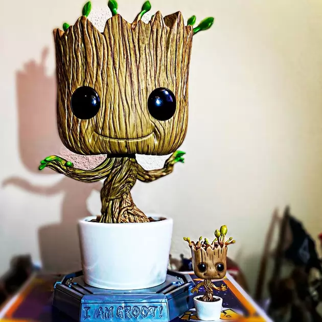 Игровая фигурка Funko Pop! cерии Стражи галактики" – Танцующий Грут (46 cm)"