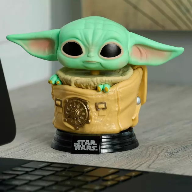 Игровая фигурка Funko Pop! cерии Мандалорец" - Малыш в сумке"