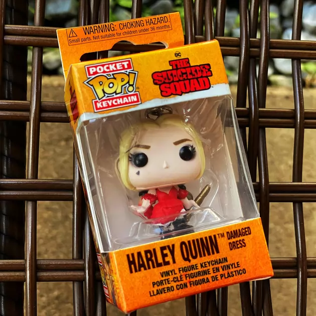 Игровая фигурка на клипсе Funko Pop! cерии Отряд самоубийц" – Харли Квинн"
