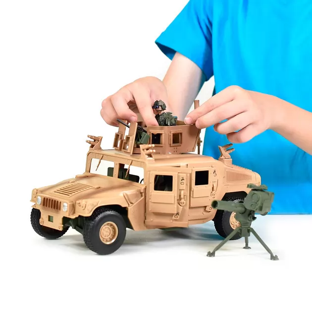 Игровой набор ELITE FORCE — БРОНЕАВТОМОБИЛЬ HUMVEE M1114 (машина, фигурка, аксесс.)