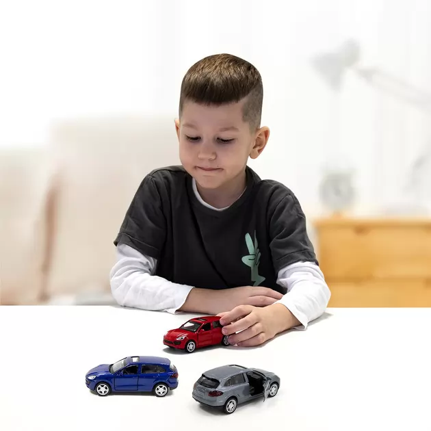 Автомодель - PORSCHE CAYENNE S красный)