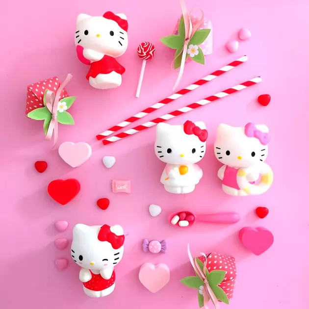 Коллекционная фигурка-сюрприз Hello Kitty – Капучино