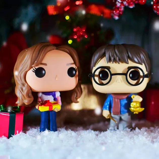 Игровая фигурка Funko Pop! серии Holiday" – Гермиона Грейнджер"