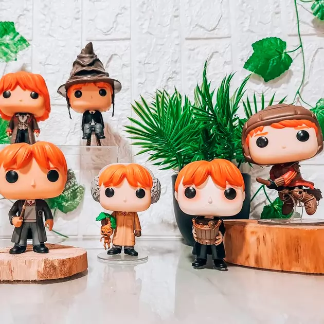 Игровая фигурка Funko Pop! серии Гарри Поттер" – Рон с ведром"