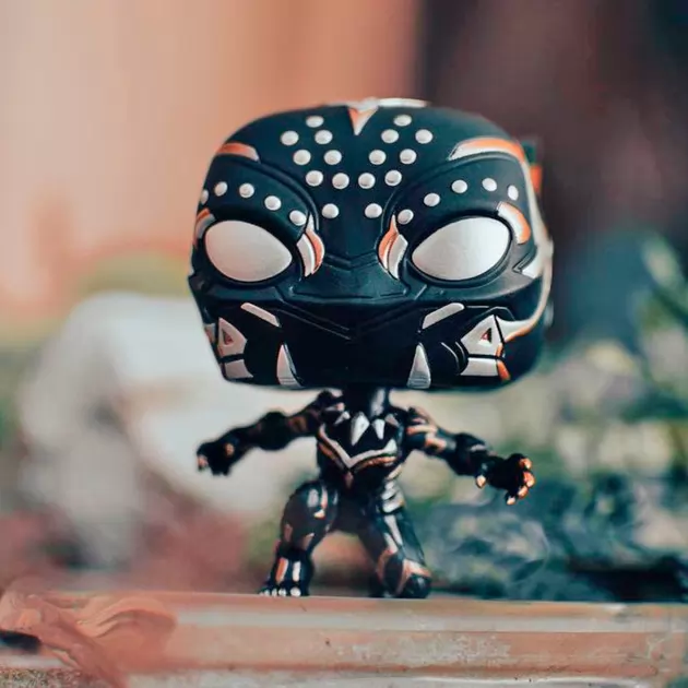 Игровая фигурка Funko Pop! cерии Черная пантера: Ваканда навсегда" – Черная пантера"