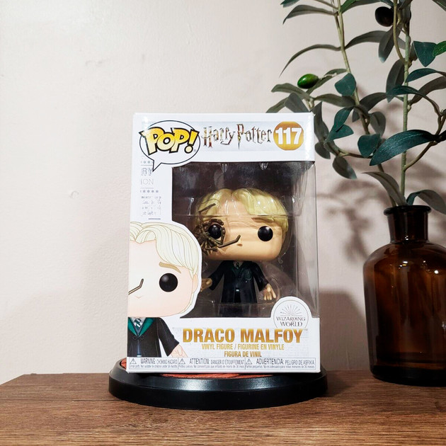 Игровая фигурка Funko Pop! серии Гарри Поттер" – Малфой с пауком"