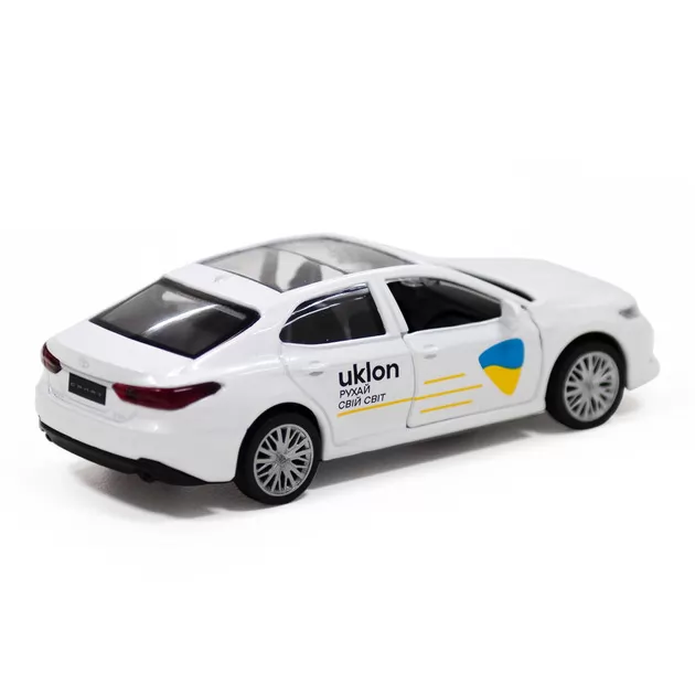 Автомодель - Toyota Camry Uklon (белый)