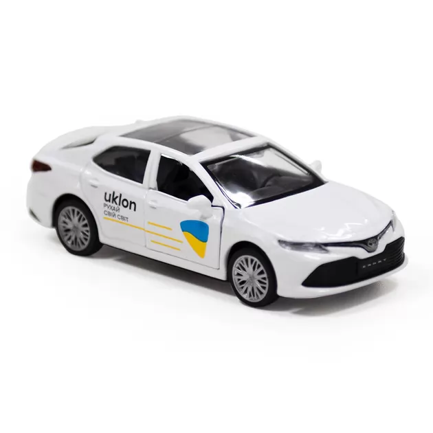 Автомодель - Toyota Camry Uklon (белый)