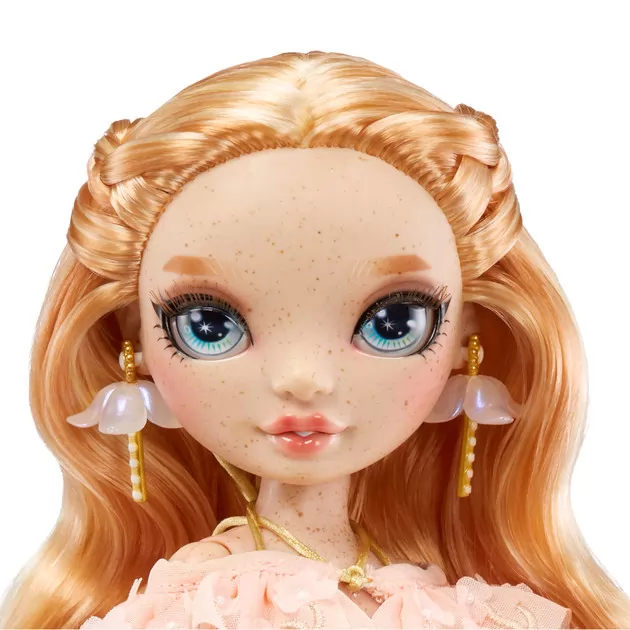 Кукла Rainbow High S23 – Виктория Вайтмэн