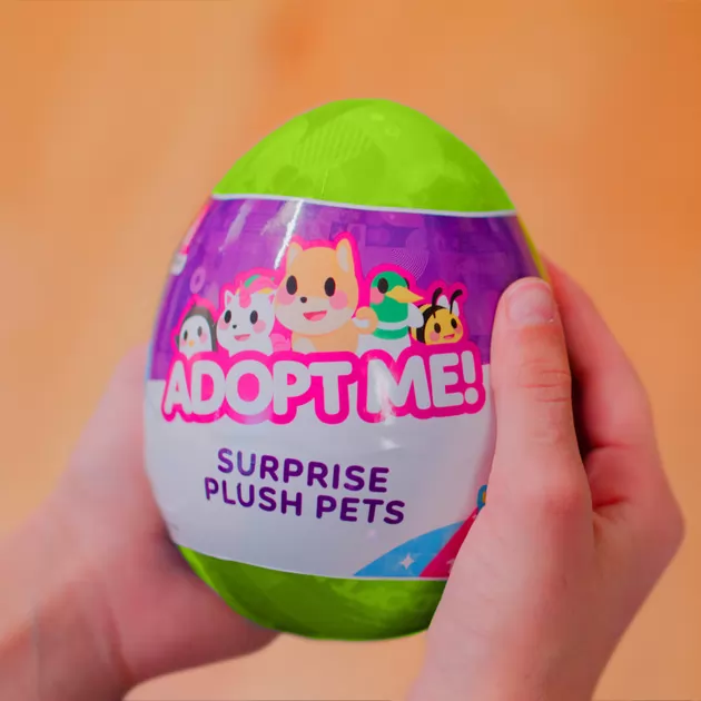 Мягкая игрушка-сюрприз в яйце Adopt ME! – Забавные зверюшки