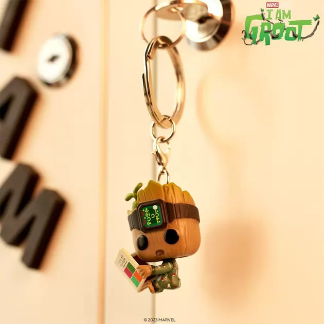 Игровая фигурка на клипсе Funko Pop! - Грут с книгой