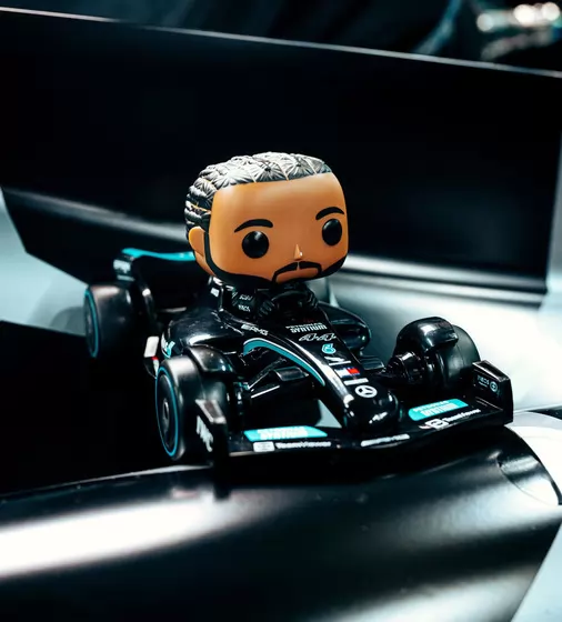 Игровая фигурка Funko POP! - Льюис Хэмилтон на машине - 75797_3.jpg - № 3
