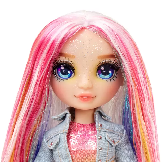 Игровой набор с куклой Rainbow High серии Classic" - Амая"