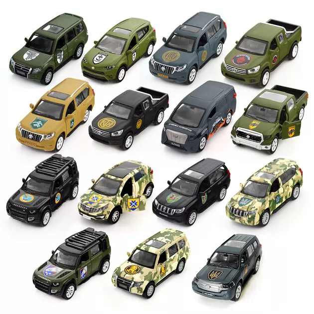 Автомодель серии Шевроны Героев - Toyota Land Сruiser - Рубеж""