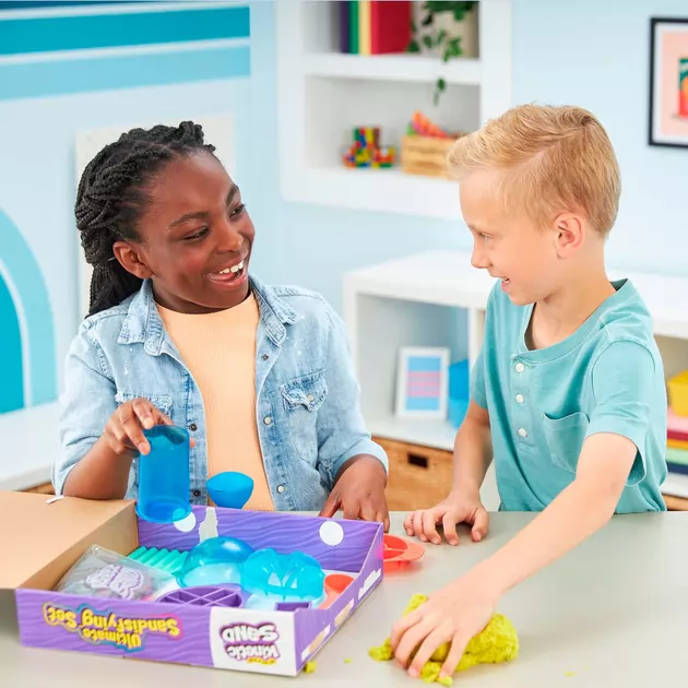Набор песка для детского творчества - Kinetic Sand Цветные приключения