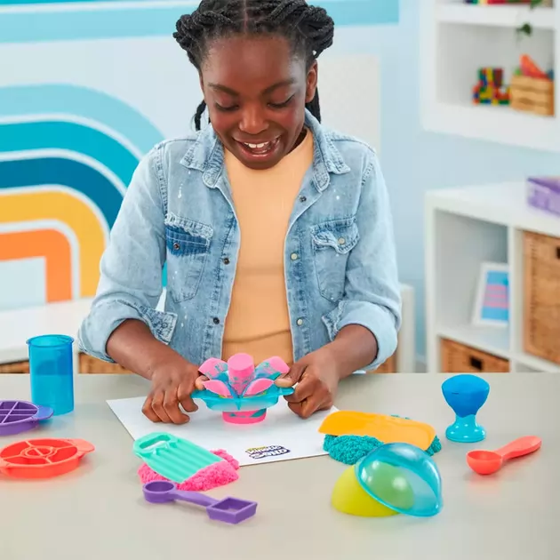 Набор песка для детского творчества - Kinetic Sand Цветные приключения