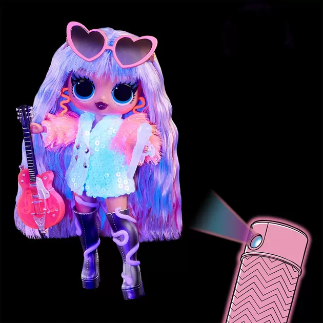 Игровой набор с куклой L.O.L. Surprise! серии Tweens Neon Pop" – Тея Старс"