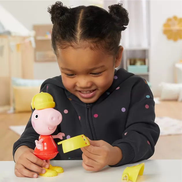Игровой набор Peppa Figurines - Одень Пеппу