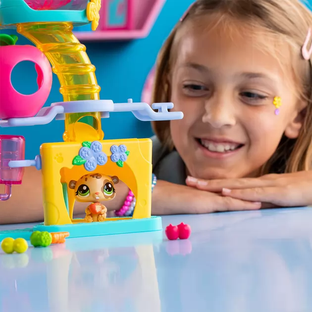 Игровой набор Littlest Pet Shop – Фабрика развлечений