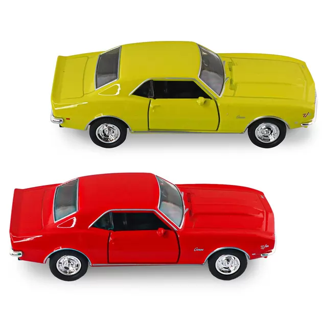 Автомодель - Chevrolet Camaro Z28 1968 (красный, желтый)